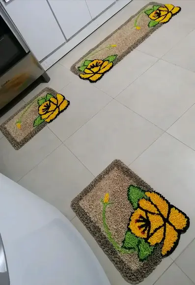 Tapetes Frufru Flor Amarela Antiderrapante