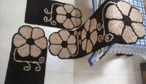 Tapetes Frufru Flor Bege 1m50cm Pequenos 80cm Antiderrapante