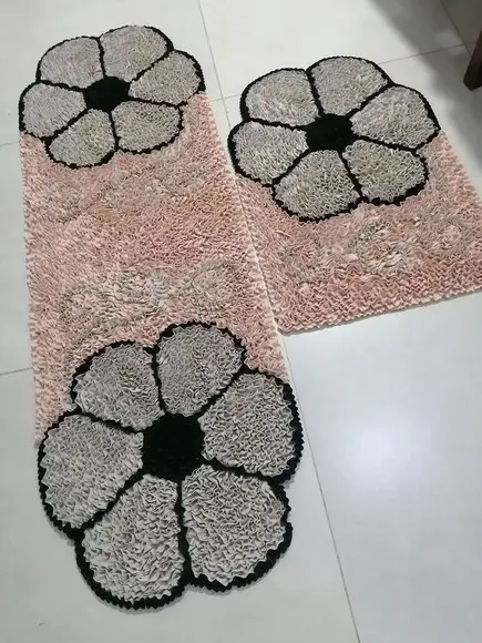 Tapetes Frufru Flor Bege Antiderrapante