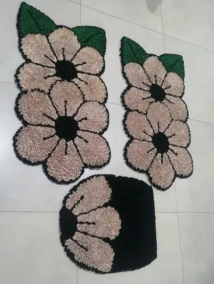 Tapetes Frufru Flor Bege Antiderrapante
