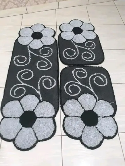 Tapetes Frufru Flor Cinza e Grafite 1m20cm Antiderrapante