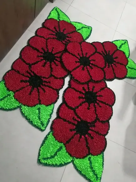 Tapetes Frufru Flor Vermelha Antiderrapante