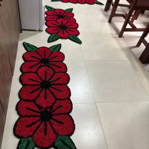 Tapetes Frufru Flor Vermelha Antiderrapante
