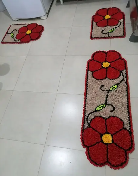 Tapetes Frufru Flor Vermelha Antiderrapante