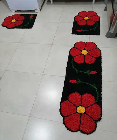 Tapetes Frufru Flor Vermelha Antiderrapante