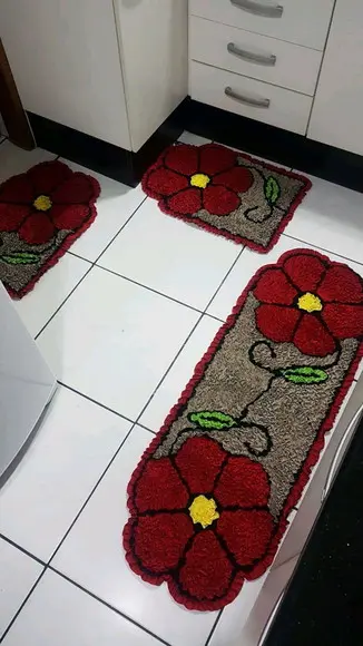 Tapetes Frufru Flor Vermelha Antiderrapante