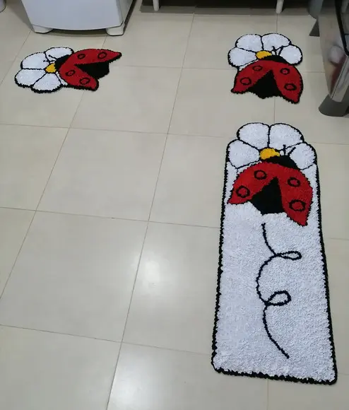 Tapetes Frufru Joaninha Antiderrapante
