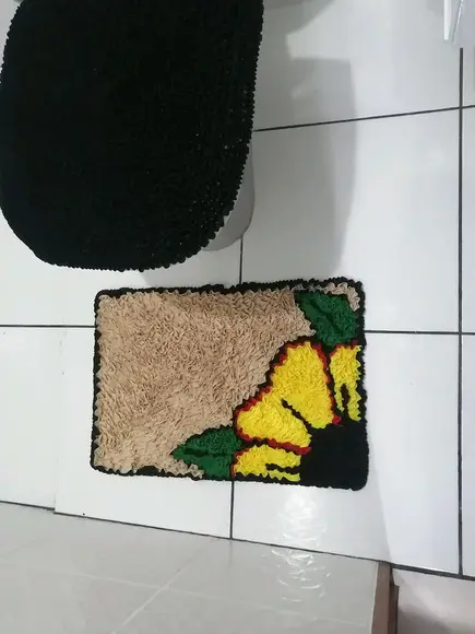 Tapetes Frufru Lavabo Flor Amarela Antiderrapante