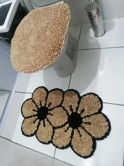 Tapetes Frufru Lavabo Flor Bege Antiderrapante