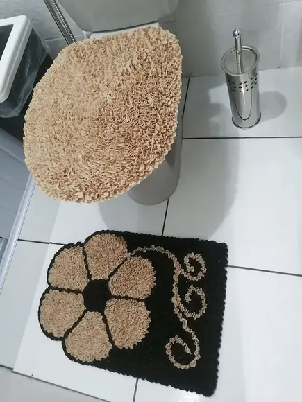 Tapetes Frufru Lavabo Flor Bege Antiderrapante