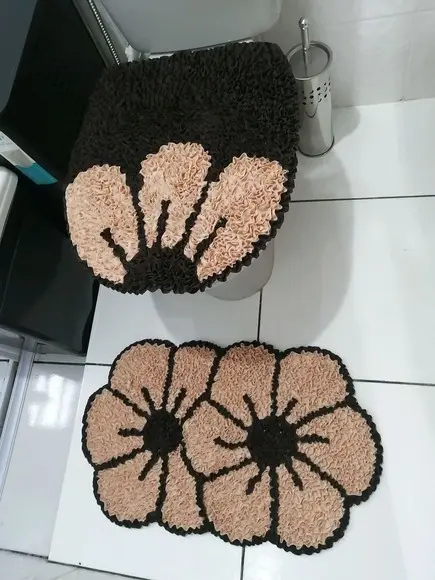 Tapetes Frufru Lavabo Flor Bege e Marrom Antiderrapante
