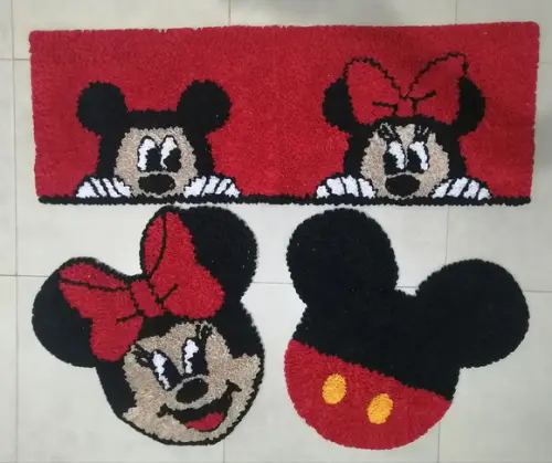 Tapetes Frufru Mickey e Minnie Antiderrapante