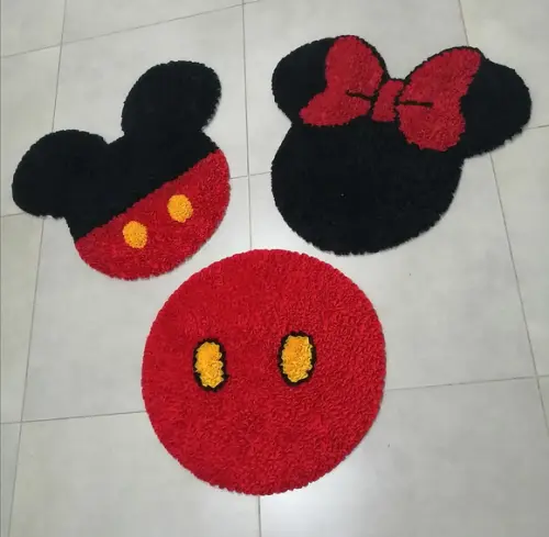 Tapetes Frufru Minnie e Mickey Antiderrapante