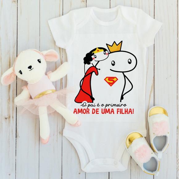 Body Infantil o Pai É o Primeiro Amor de Uma Filha