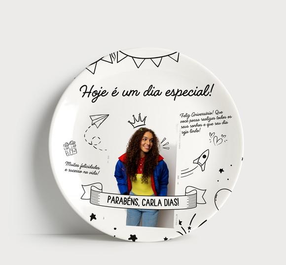 Prato de Aniversário Personalizado: Celebre Um Dia Especial!