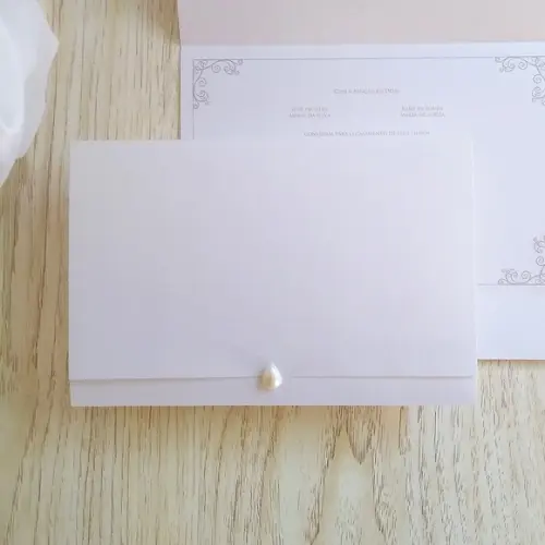 Convite de Casamento Clássico Tradicional Branco Perolado