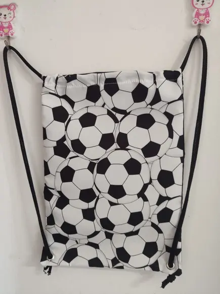 Mochila mochilinha sacochila sacolinha futebol 18x27cm