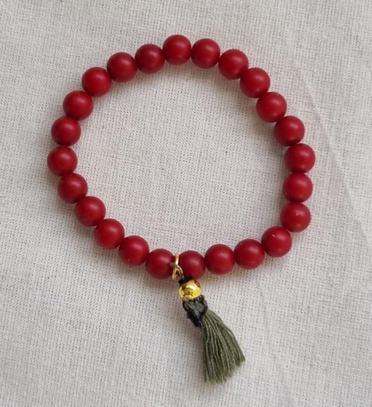 Dia das Mães - Pulseiras com Pingente de Tassel