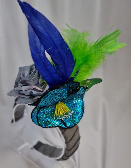 Tiaras para o Carnaval - Arranjo e Plumas