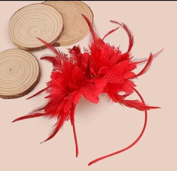 Tiaras para o Carnaval - Flores e Plumas