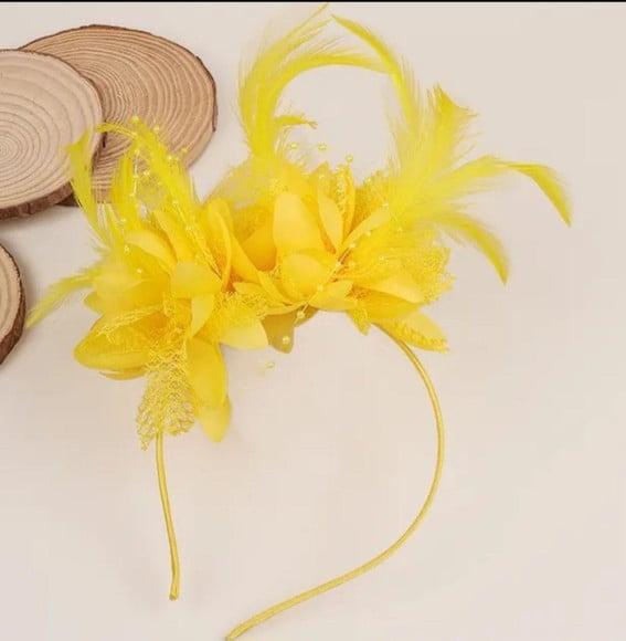 Tiaras para o Carnaval - Flores e Plumas Amarelo