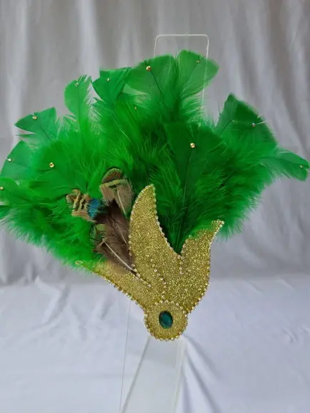 Carnaval - Flor de Lotus - Plumas e Pedras
