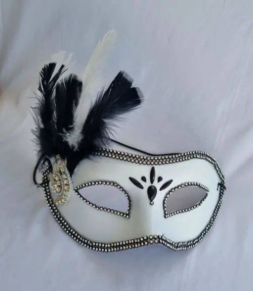 Máscara Venesiana - Carnaval - Arranjo e Plumas
