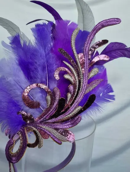 Tiara Paetê e Plumas - Carnaval - Fantasias