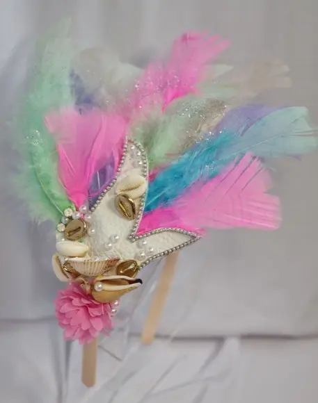 Festas e Carnaval - Tiara Plumas e Mar