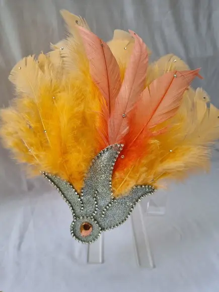 Tiara Plumas e Strass - Carnaval