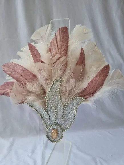Tiara Plumas e Strass - Carnaval