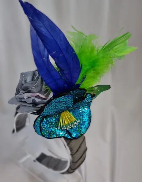 Tiaras para o Carnaval - Arranjo e Plumas