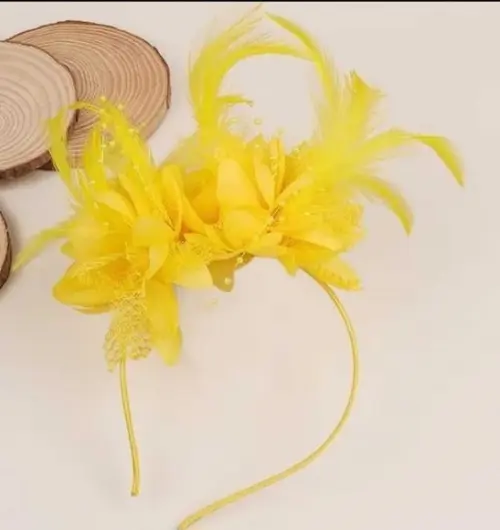 Tiaras para o Carnaval - Flores e Plumas