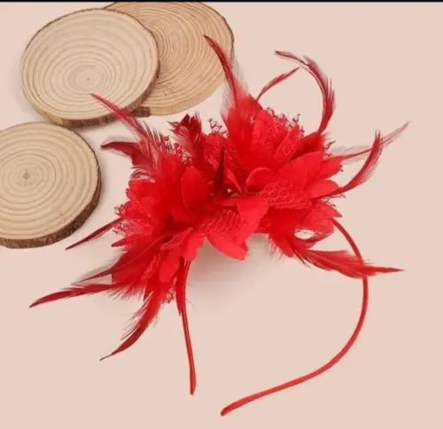 Tiaras para o Carnaval - Flores e Plumas