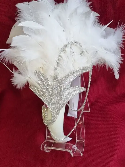 Tiaras para o Carnaval - Luxo Branco e Prata