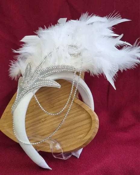 Tiaras para o Carnaval - Luxo Branco e Prata