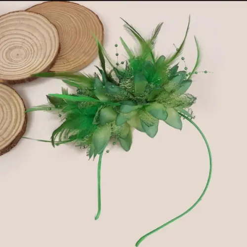 Tiaras para o Carnaval - Flores e Plumas Verde
