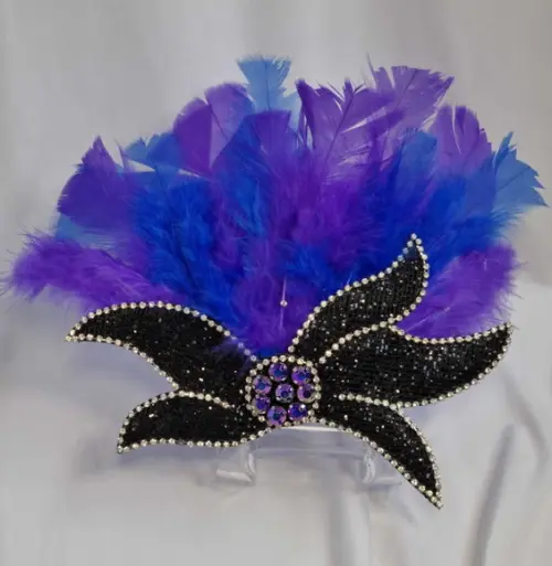 Tiaras/ Bico de Pato para o Carnaval - Arranjo e Plumas