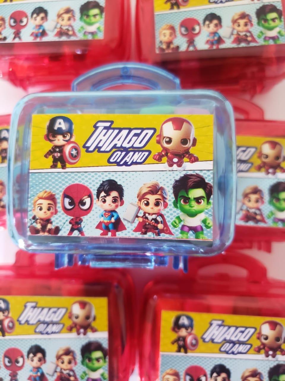 Mini maletinha com massinha personalizada heróis