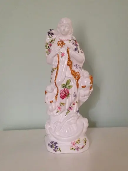 Nossa Senhora Desatadora dos Nós