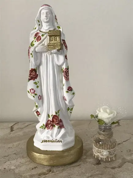Santa Efigênia