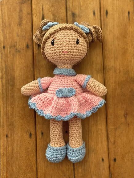 Boneca Amora Amigurumi