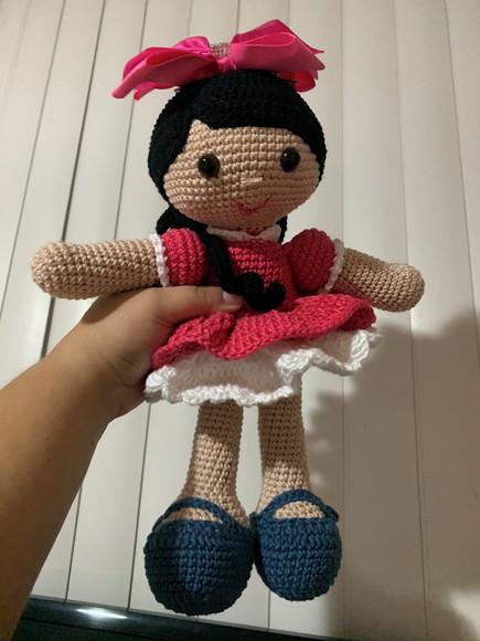 Boneca Maria Amigurumi