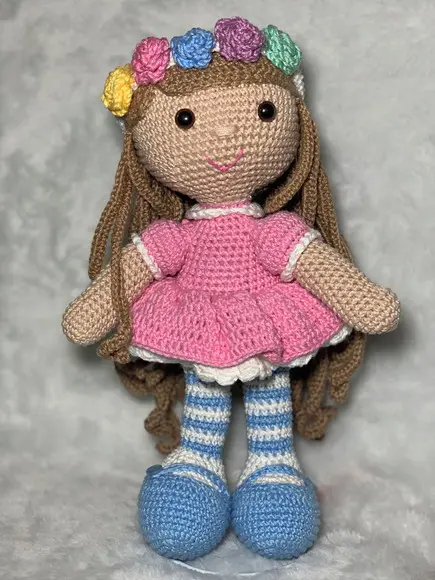 Boneca Maria Amigurumi