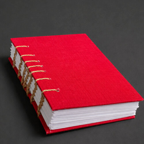 Sketchbook A7 para Desenho Costura Copta 180g/m²