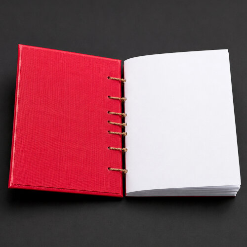 Sketchbook A7 para Desenho Costura Copta 180g/m²