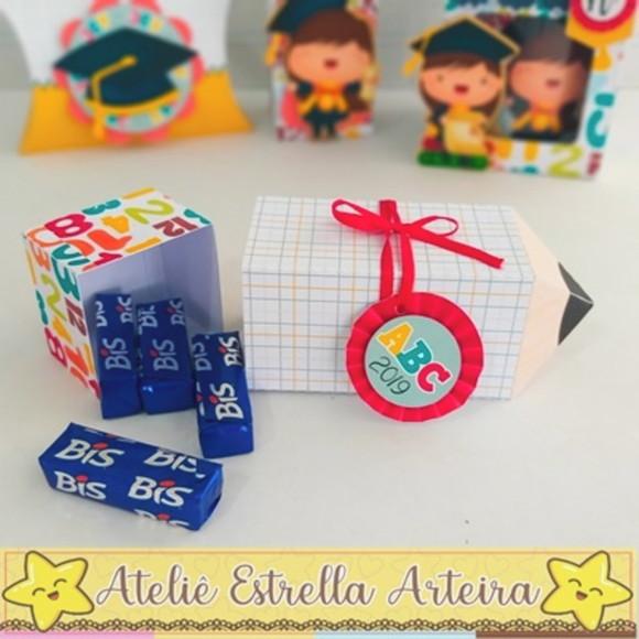 Kit 30 Caixinhas para Festa Tema Formatura Abc
