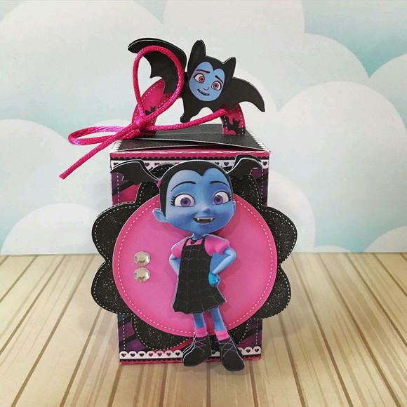 KIT FESTA PRONTA VAMPIRINA 2