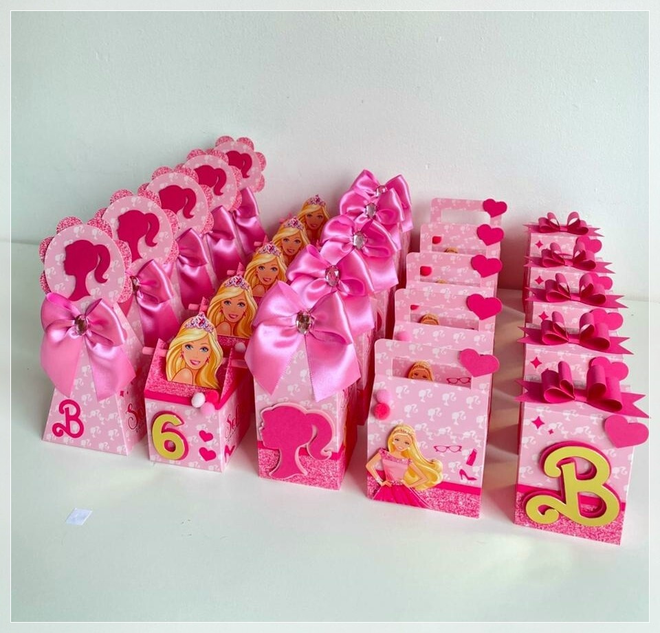 30 Caixinhas PEGUE E MONTE - Tema BARBIE