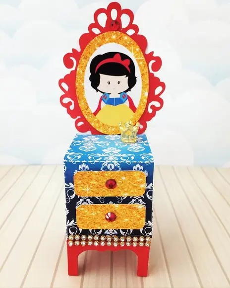 KIT 30 CAIXINHAS - BRANCA DE NEVE CUTE